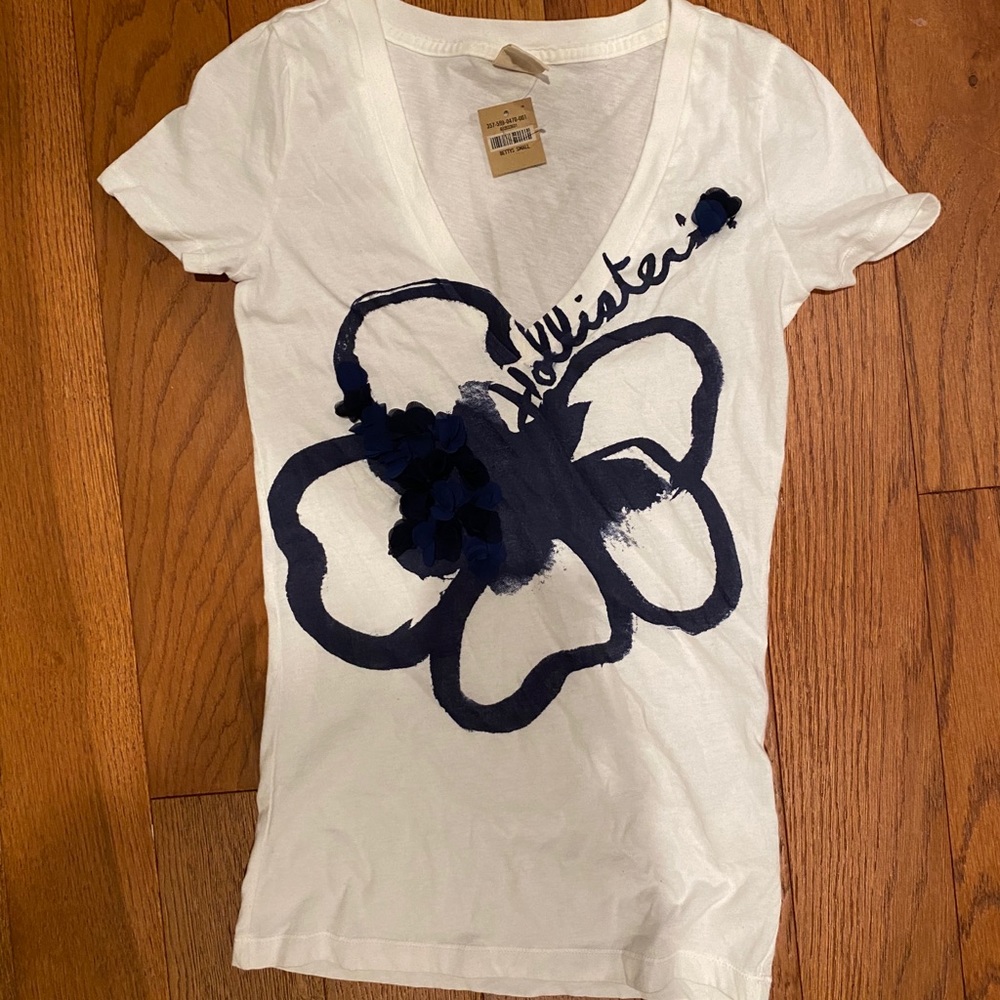 NWT Hollister Shirt